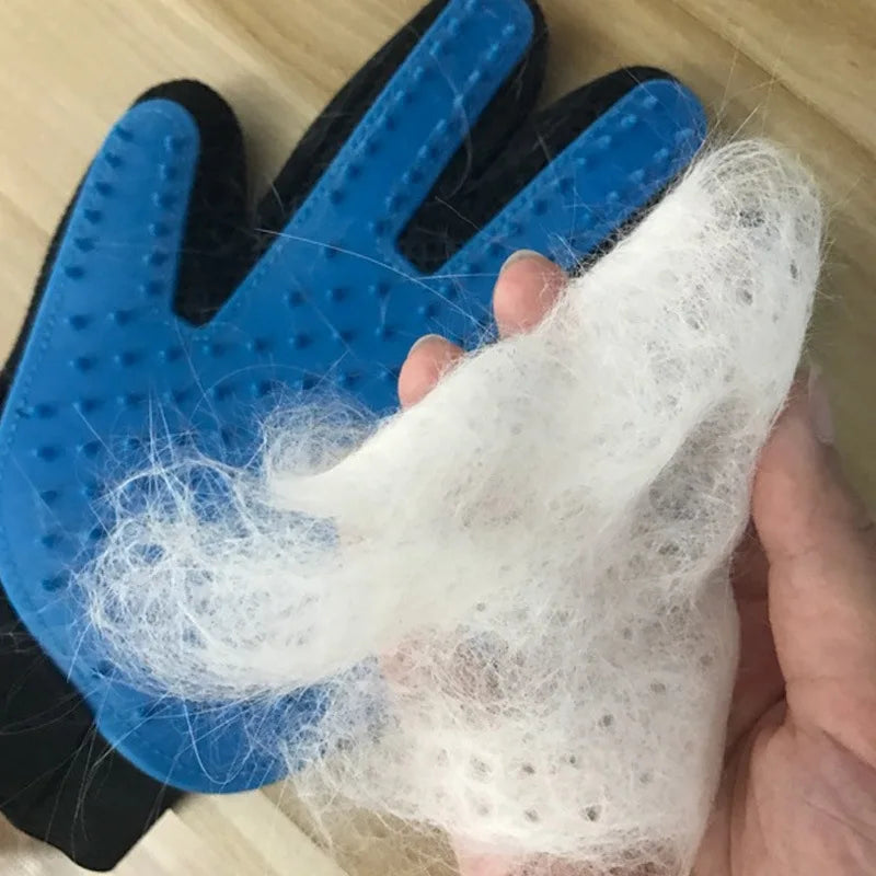 Groom & Glove - 2-in-1 Deshedding & Massage Glove